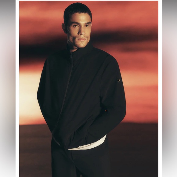 ALO Conquer Max Mock Neck Full Zip Jacket - Picture 2 of 5